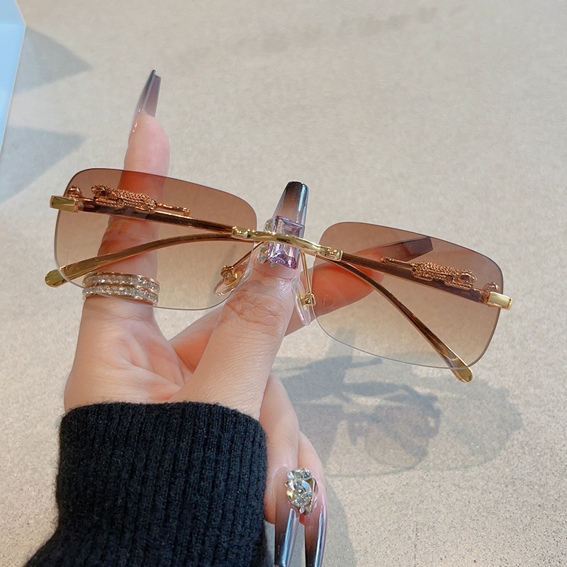 12 шт. новые маленькие прямоуг – обзор и цена Men'S Fashion Rimless Glasses